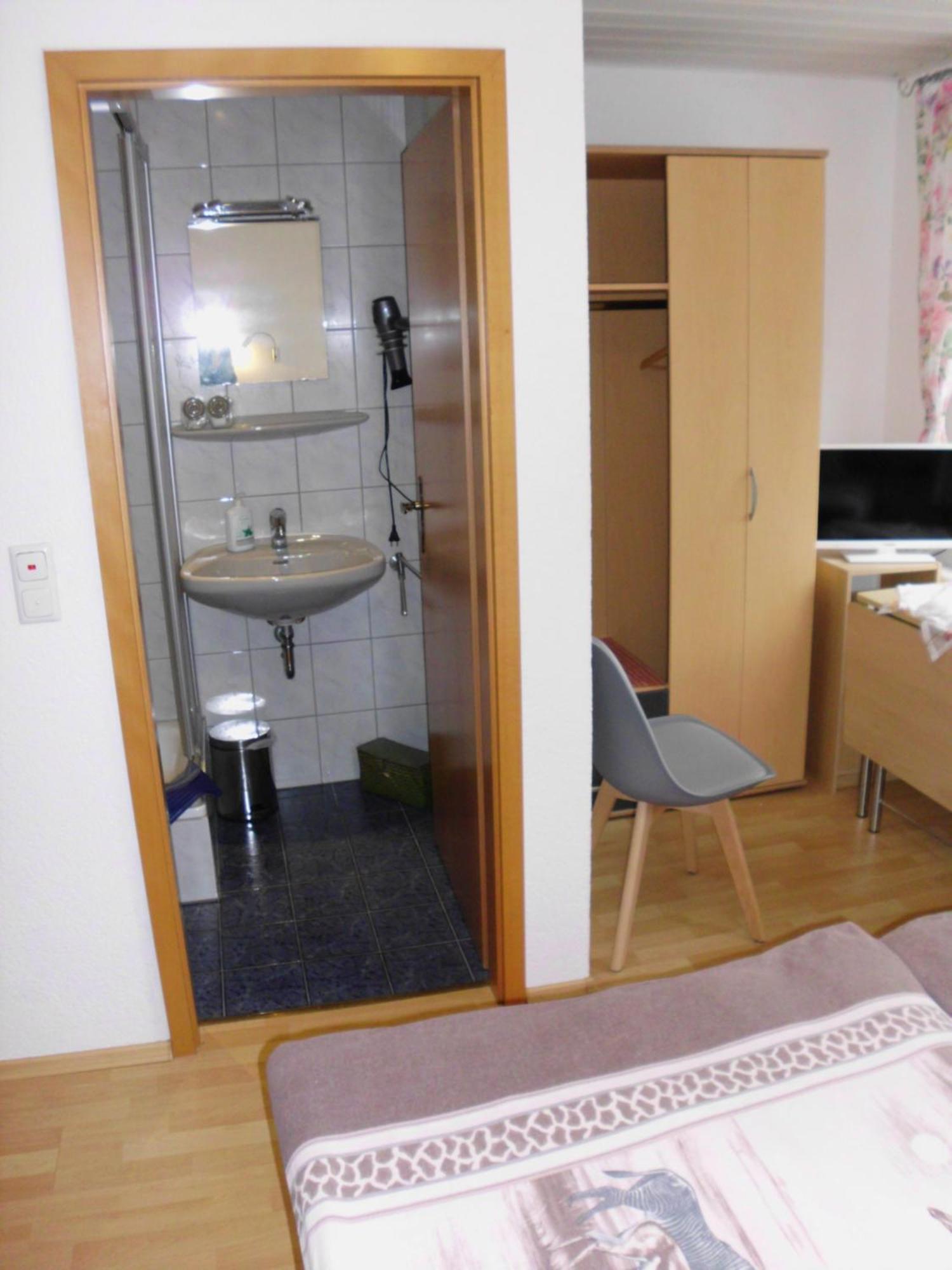 צל אן דר מוזל Gaestezimmer Hoffmann מראה חיצוני תמונה